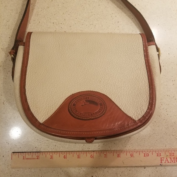 All weather leather vintage Dooney and Bourke - Picture 7 of 8